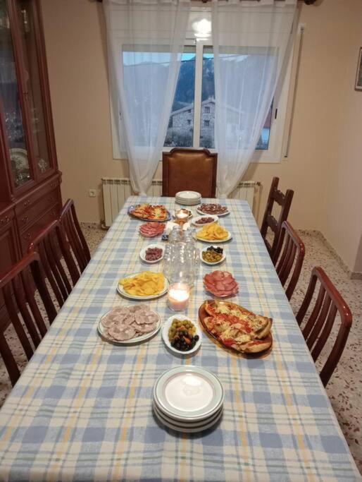 Apartamento-Casa Turistica L'Espigol Sant Llorenç de Morunys Eksteriør billede